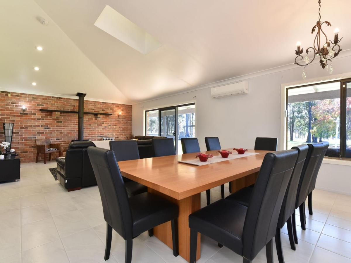 Blaxlands Homestead - Nothing Is Closer Opposite Hope Estate With Wifi And Pool Plus Fireplace Pokolbin Exterior photo
