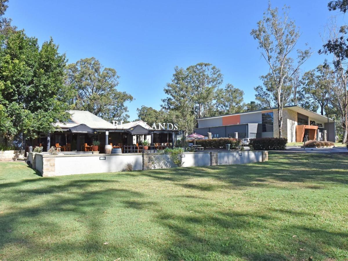 Blaxlands Homestead - Nothing Is Closer Opposite Hope Estate With Wifi And Pool Plus Fireplace Pokolbin Exterior photo