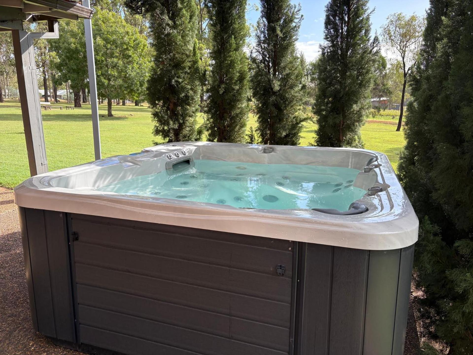 Blaxlands Homestead - Nothing Is Closer Opposite Hope Estate With Wifi And Pool Plus Fireplace Pokolbin Exterior photo
